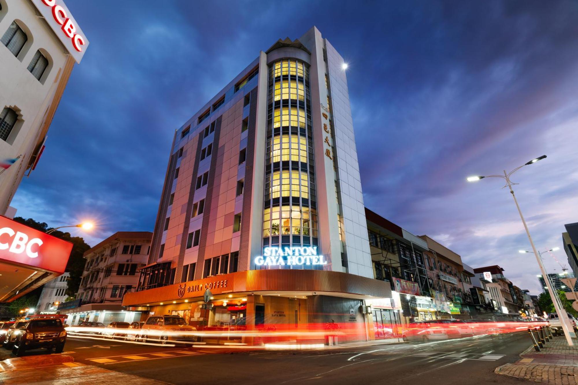 Stanton Gaya Hotel 2*