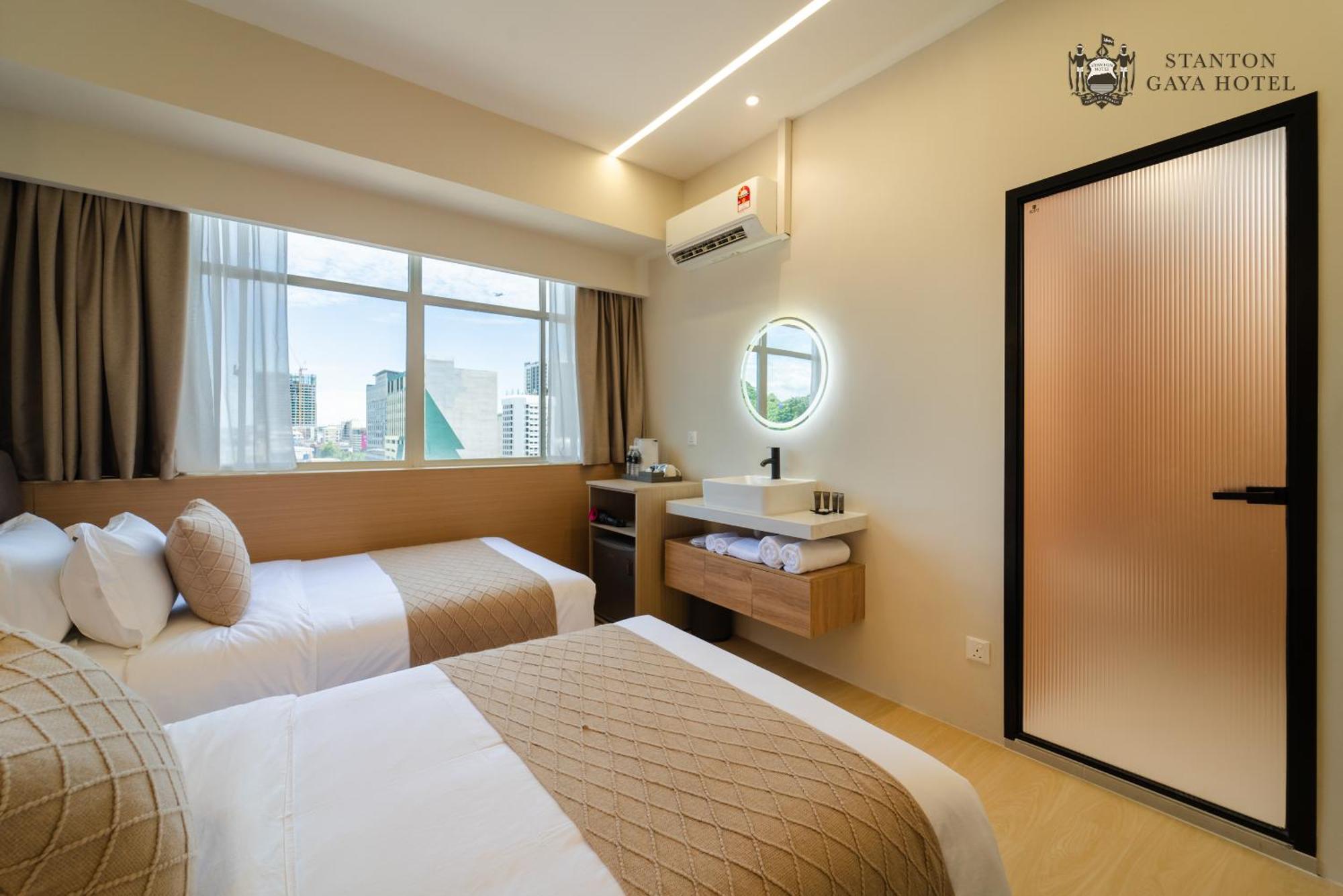 Stanton Gaya Hotel 2*